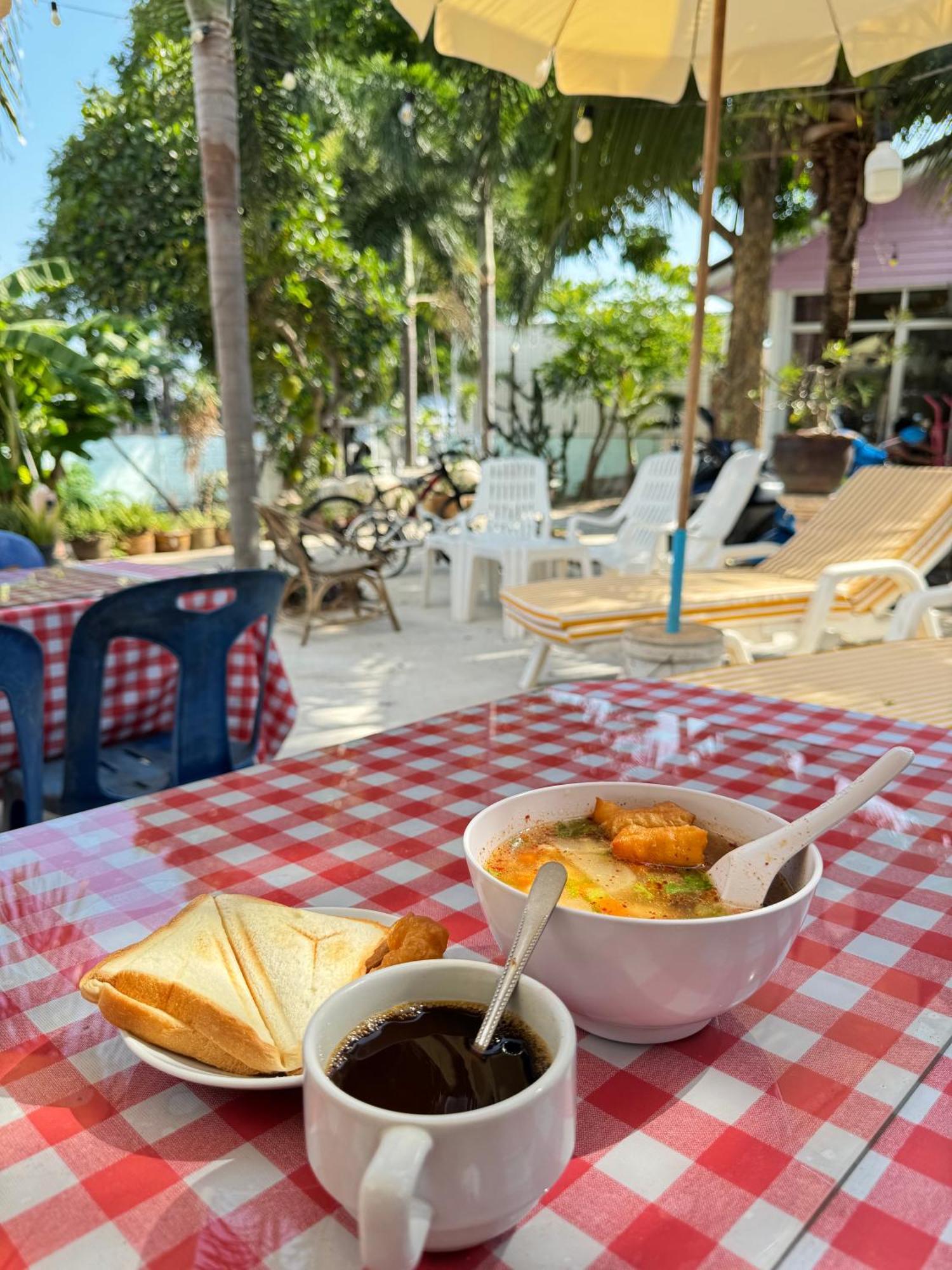 Rang Noknoy Resort At Kohlarn Ngoại thất bức ảnh